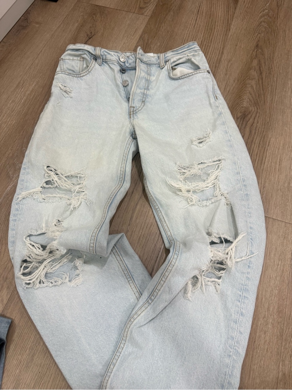 H&M Pale Blue Ripped Relaxed-Fit Jeans